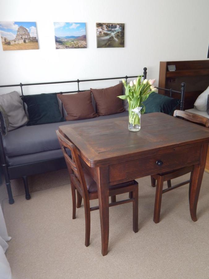 Free Apartment - Burgblick Bad Urach Dış mekan fotoğraf